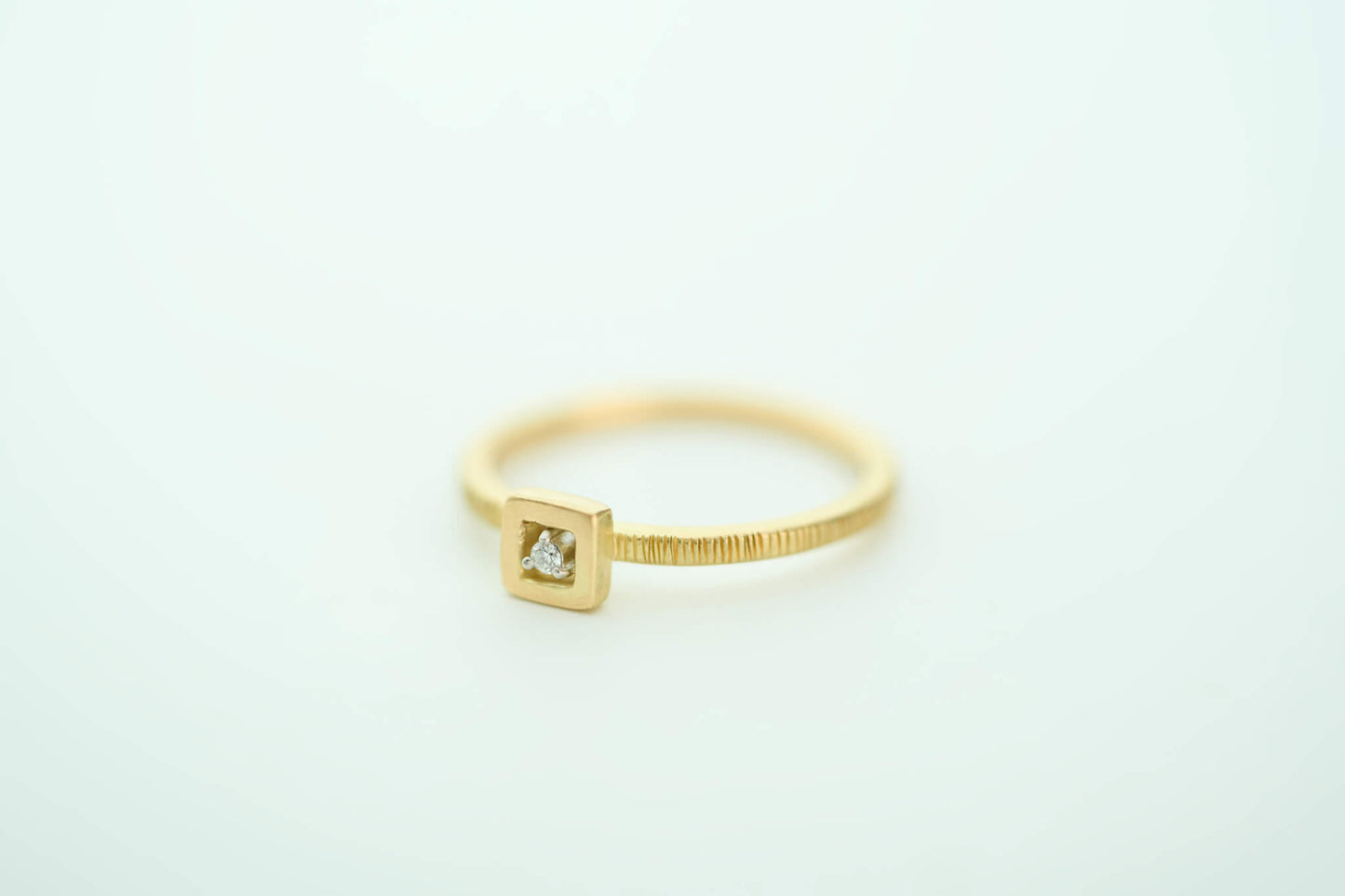 TREASURE mini Ring