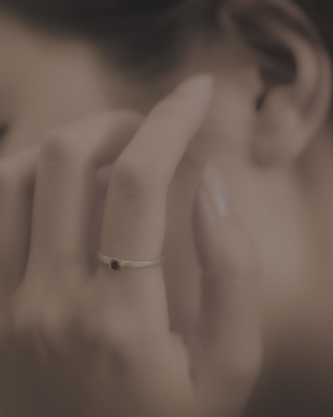 Solitaire Ring Garnet
