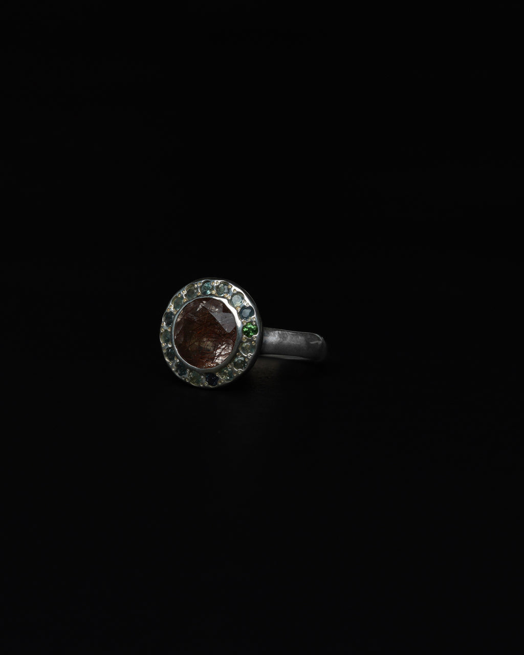 Middle Halo Ring Copper Rutile & Alexandrite