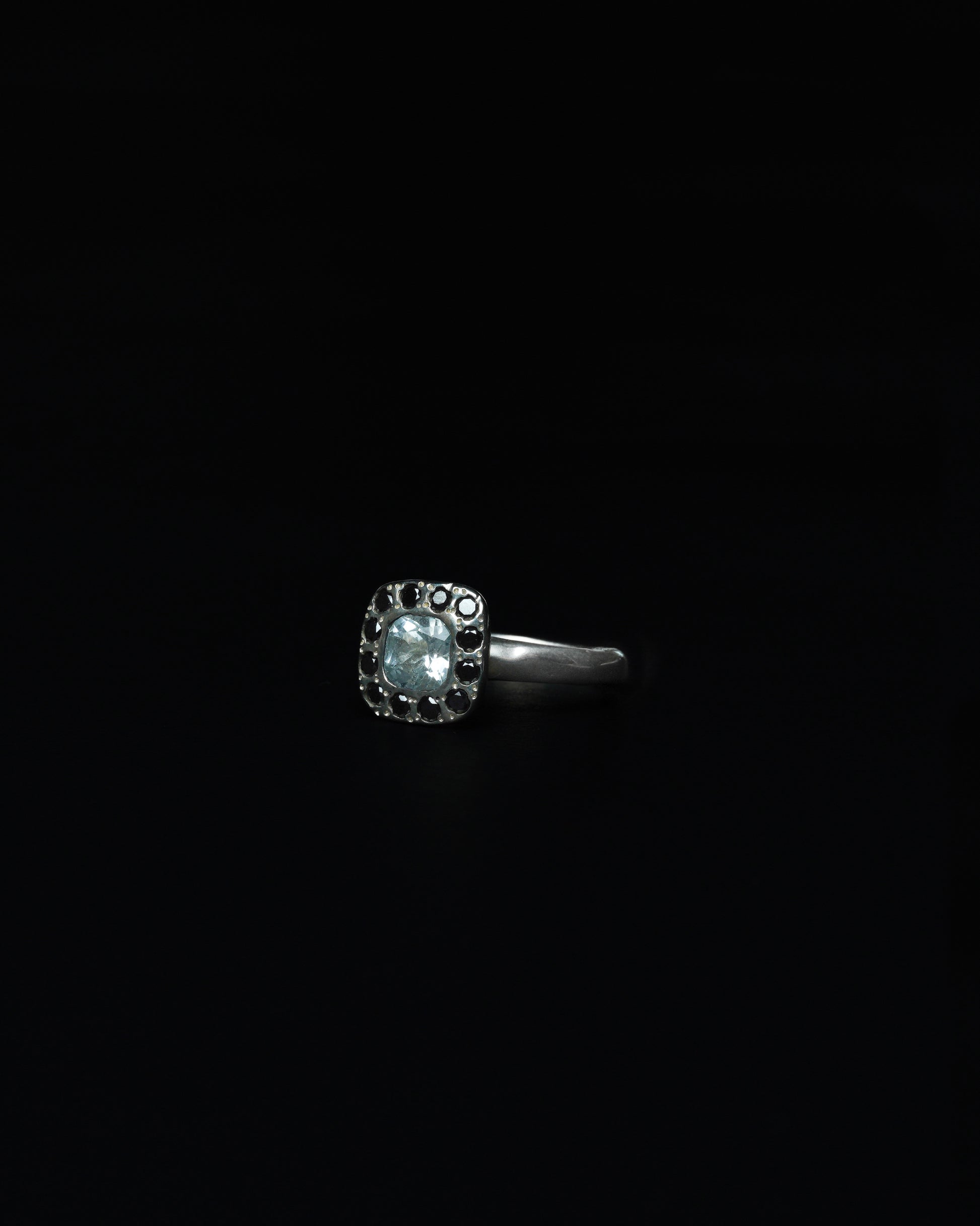 Square Halo Ring Black Diamond