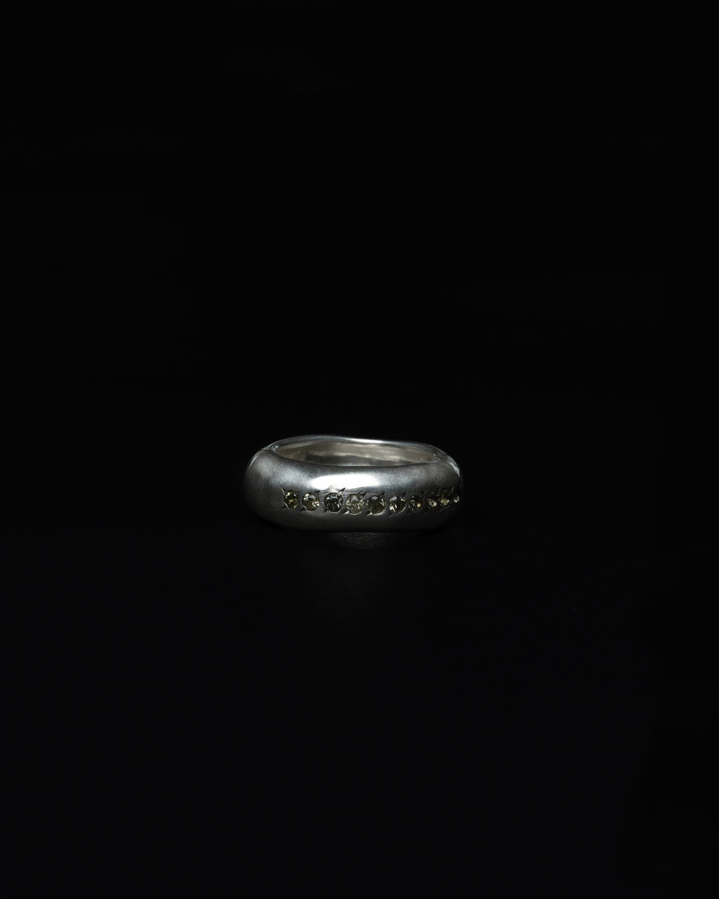 Line Ring Mint Green Sapphire