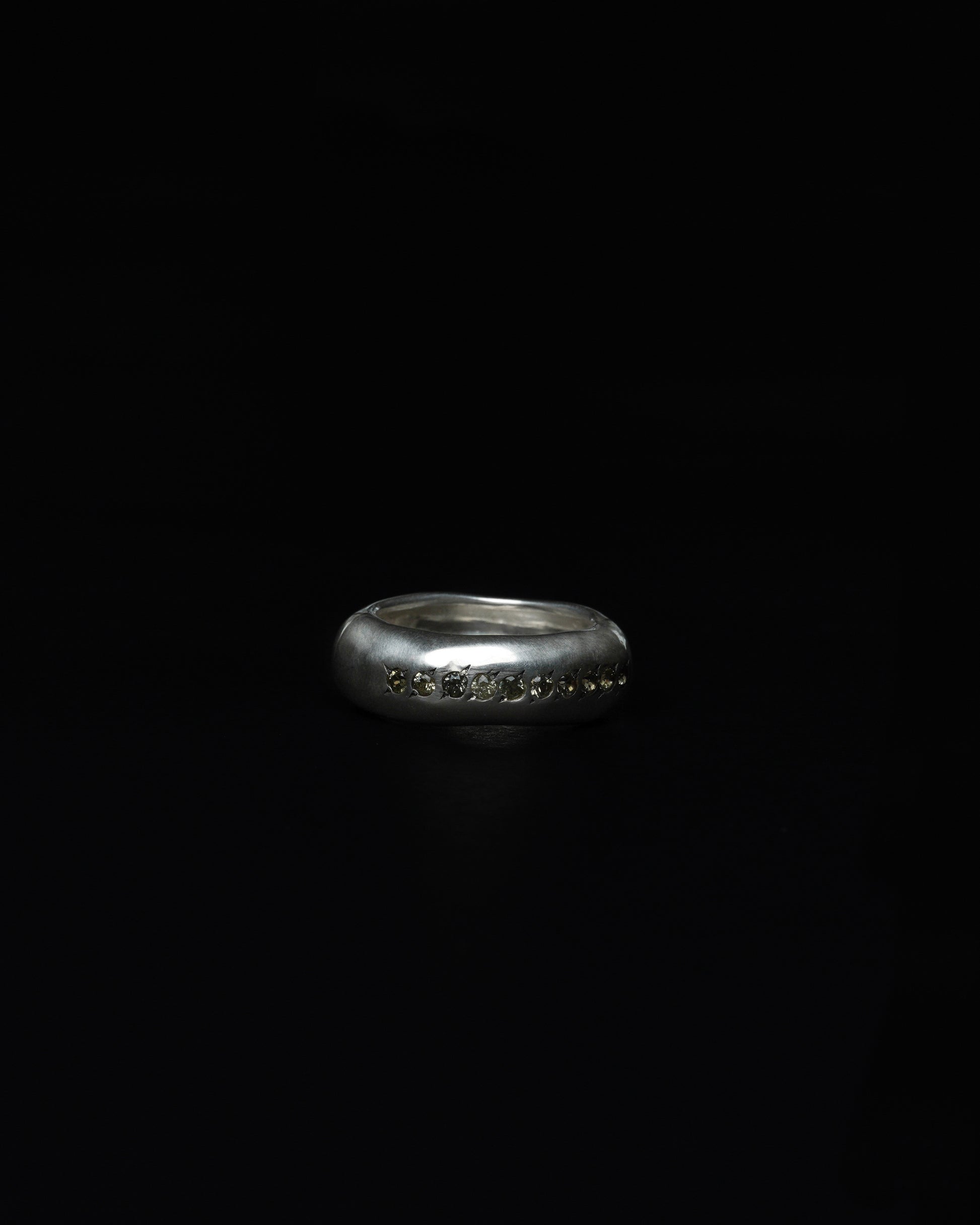 Line Ring Mint Green Sapphire