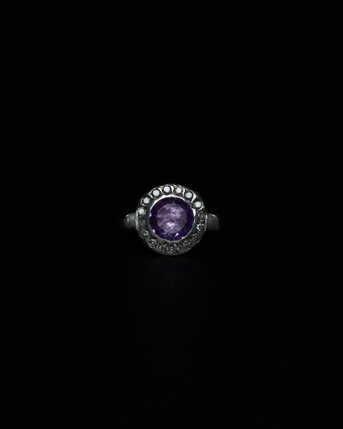 Middle Halo Ring Amethyst & Salt and pepper Diamond