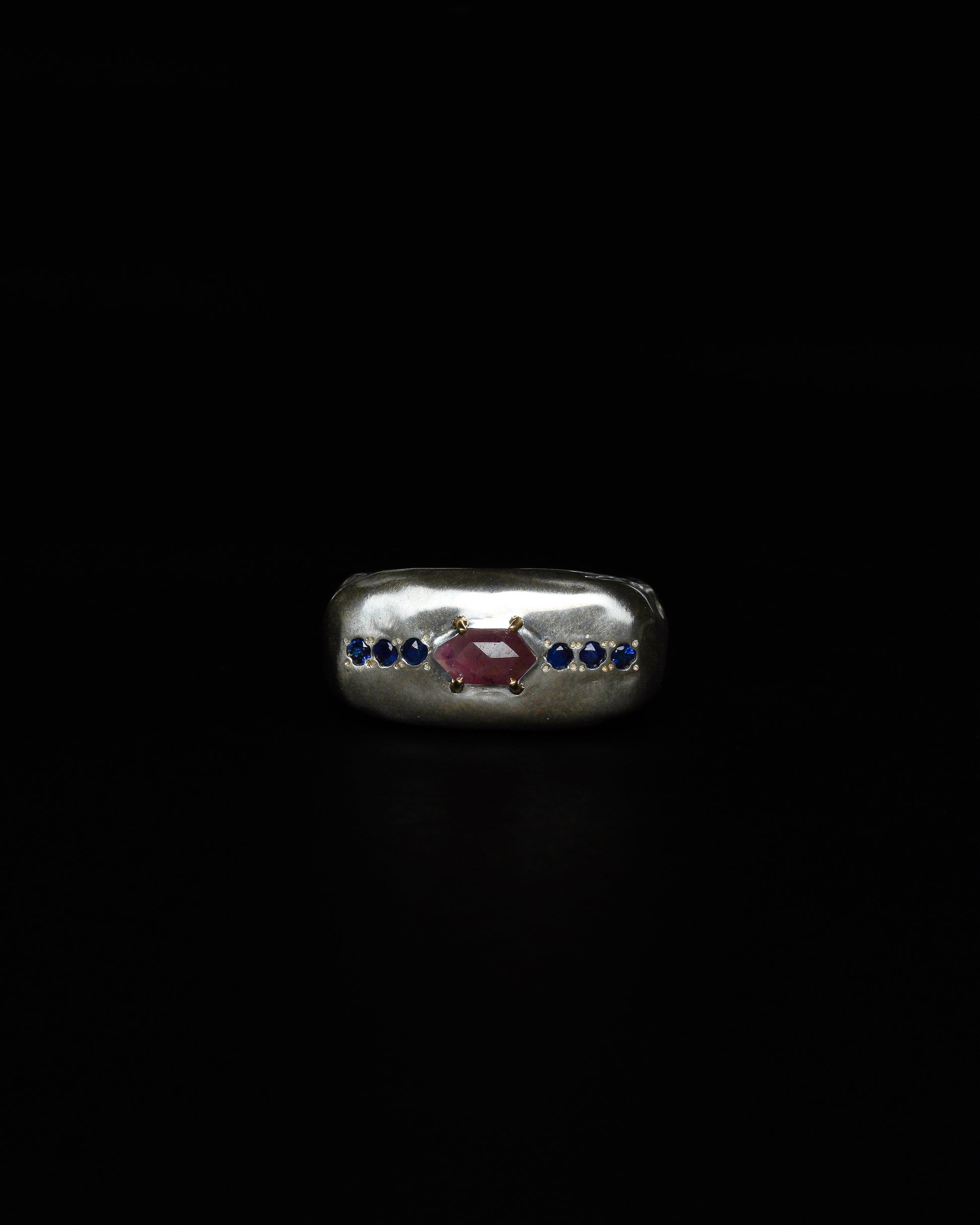 Volume Ring Red